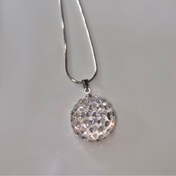 Crystal Lucite pendant transparent necklace with 18” sterling silver chain, new - Picture 3 of 11